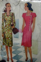 5916 1944 MCCALL SQUARE  NECK SIDE BUTTON DRESS PATTERN 16 34''B